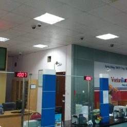 Hệ thống xếp hàng tự động